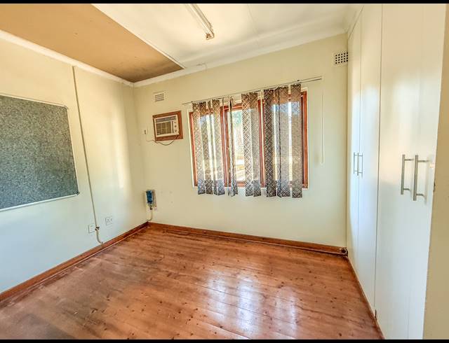 880M² BUILDING FOR SALE IN EMPANGENI CENTRAL